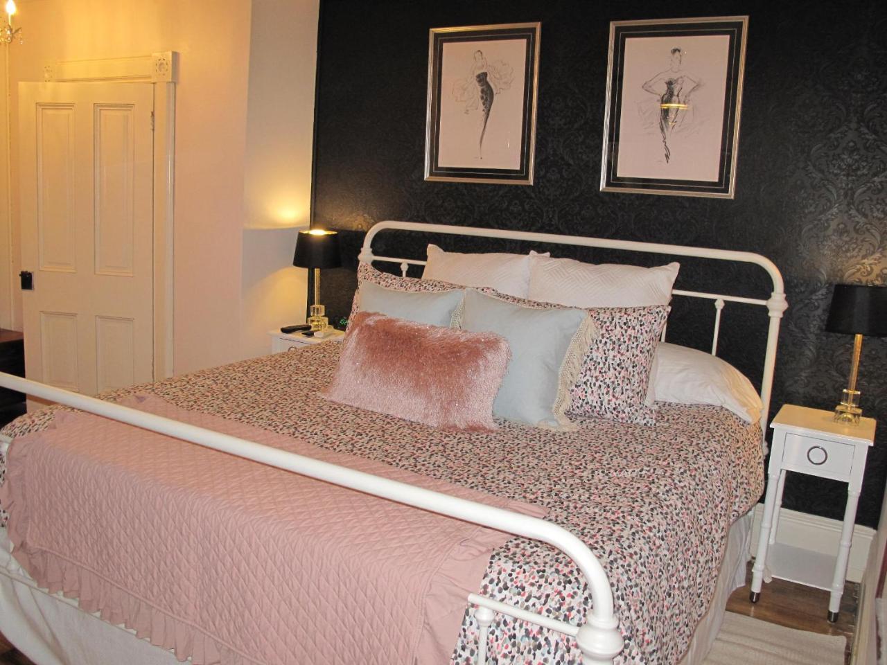 Georges On York B&B Taneytown Екстериор снимка