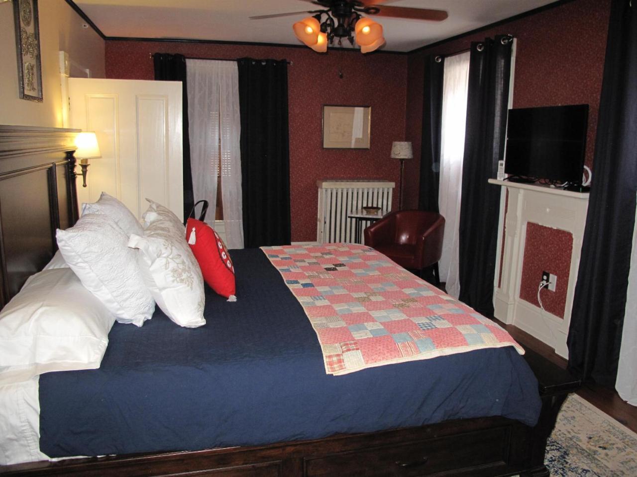 Georges On York B&B Taneytown Екстериор снимка